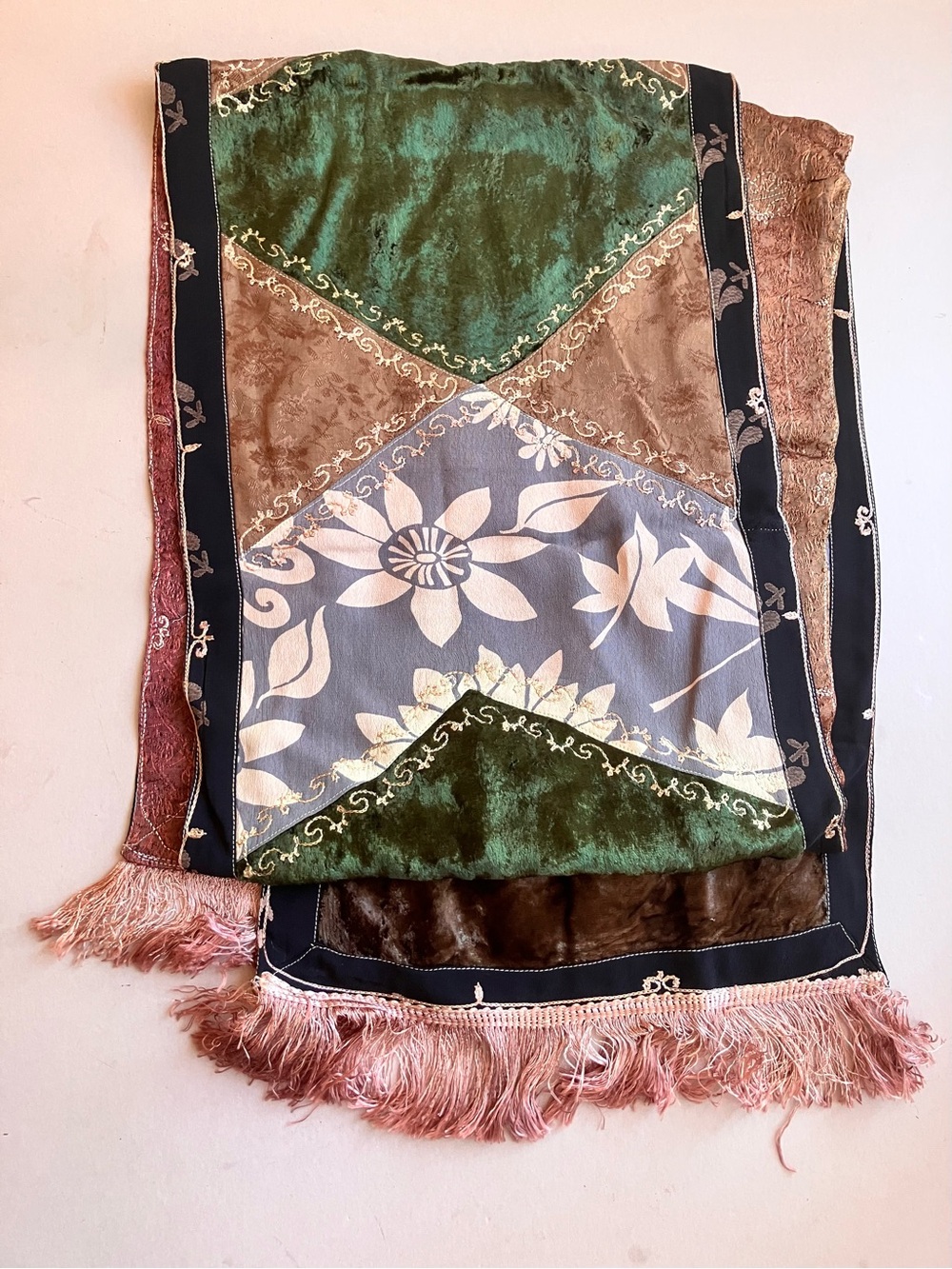 Tienda Ho Scarf Wrap Patchwork Velvet Green Blue Floral Fringe NEW